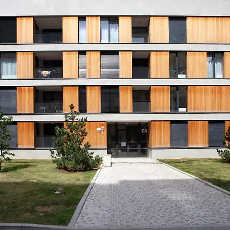 Blueground 7 Furnished Close To Offices Prg-29 Διαμέρισμα *