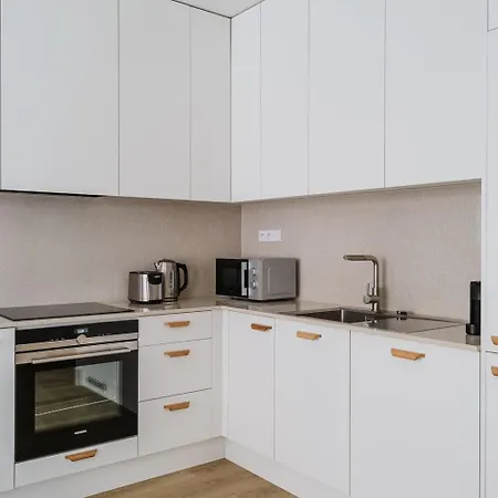 Διαμέρισμα Blueground 7 Furnished Close To Offices Prg-29