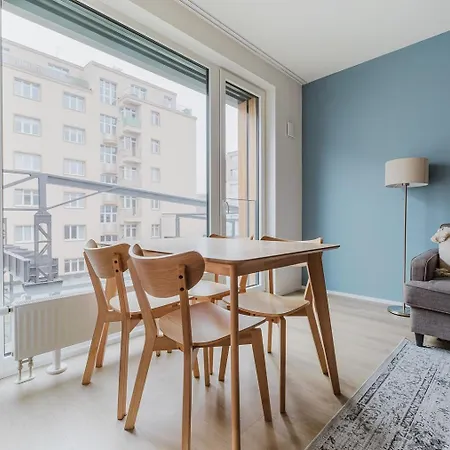 Blueground 7 Furnished Close To Offices Prg-29 Διαμέρισμα Πράγα